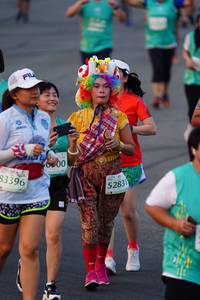 BIB: 3600, 33396, 52831
                            <button type="button" onclick="openModal(10520311)" class="btn btn-primary btn-sm float-right btn-popup" data-toggle="modal" data-target=".modal-high-quality">
                        <i class="fas fa-shopping-cart"></i> Add to Cart
                    </button>
                                            <button type="button" onclick="isThisMe(10520311, true)" class="btn btn-success btn-sm float-right btn-popup btn-isme hidden" data-toggle="tooltip" data-placement="bottom" title="นี่คือรูปของคุณใช่ไหม คลิกที่นี่เพื่อเอาเข้าอัลบั้ม">
                        <i class="fas fa-plus"></i> Add to album
                    </button>
                    <button type="button" onclick="isThisMe(10520311, false)" class="btn btn-warning btn-sm float-right btn-popup btn-isnotme hidden">
                        <i class="fas fa-ban"></i> Remove from album
                    </button>